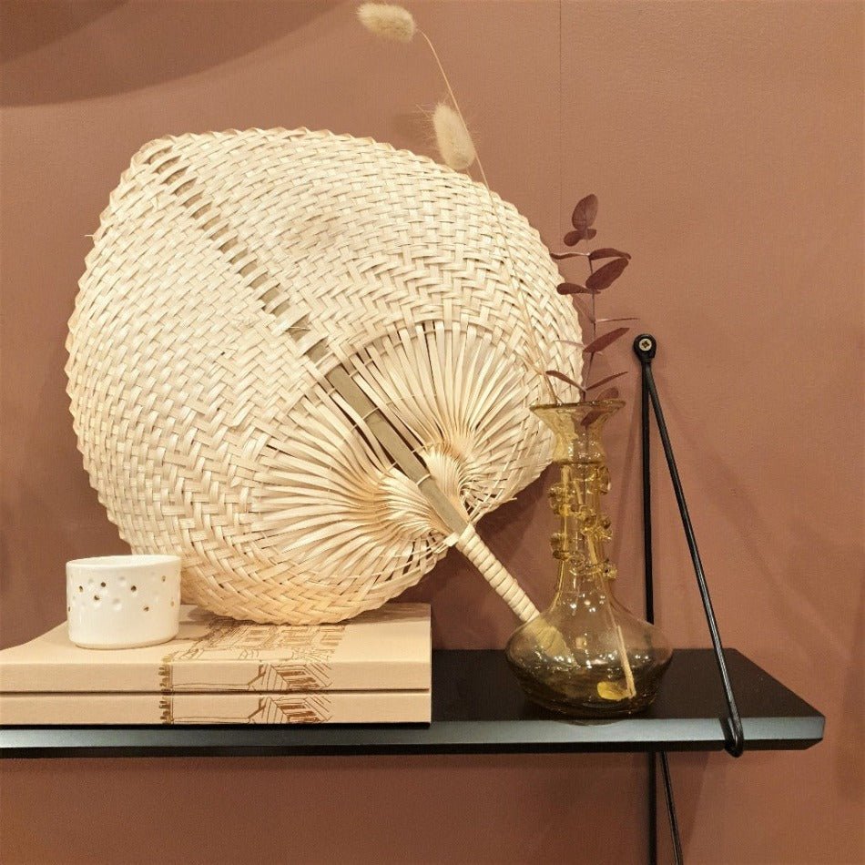 Éventail à main gravé/sculpté en bois de bambou RARE de haute -  France