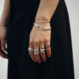 Bague - N°1 - 1928 - hypoallergénique Sans nickel · Hypoallergénique,  Résiste au quotidien
Zircons sertis à la main · Tenue garantie dans le temps Huguette paris chez Pigments 11e Paris