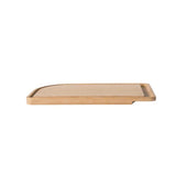 Planche à découper curve chêne avec décroché pour une prise en main facile  - Pigments boutique d'objets éthiques et durables Paris 11e
